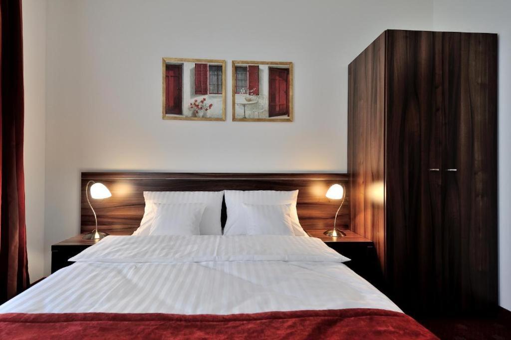 Hotel Centrum Sosnowiec Ngoại thất bức ảnh