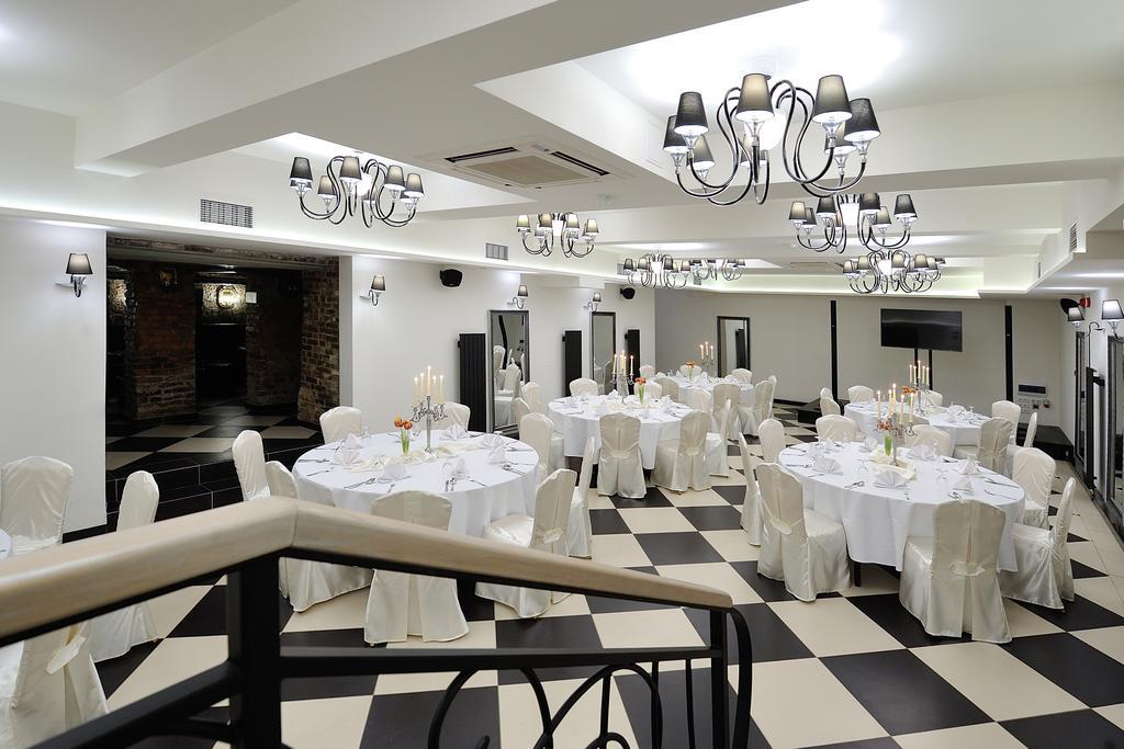 Hotel Centrum Sosnowiec Ngoại thất bức ảnh