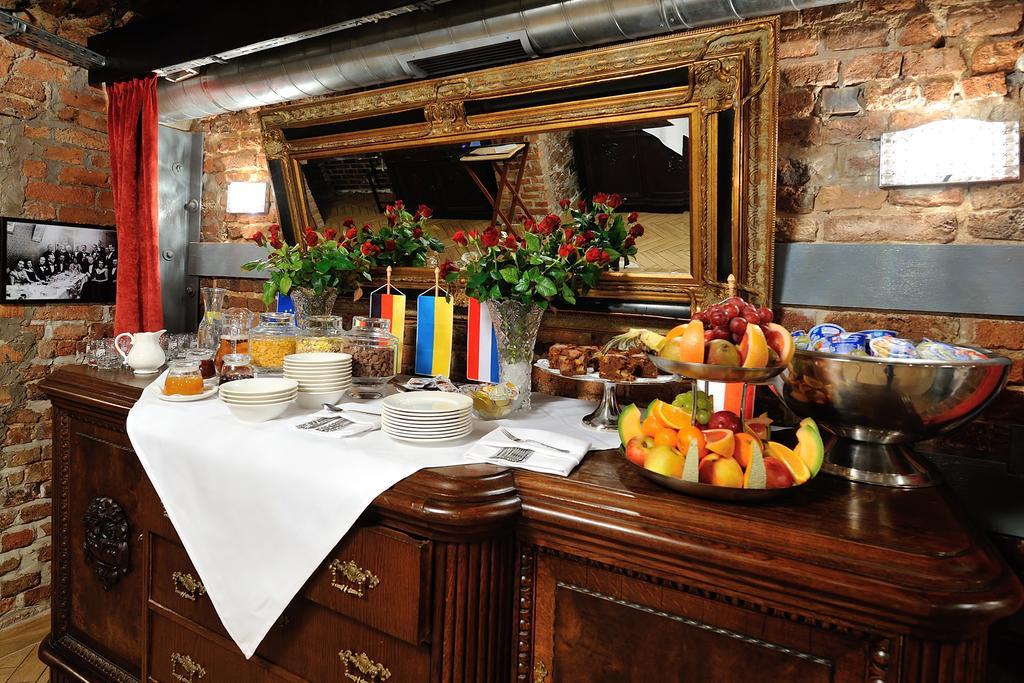 Hotel Centrum Sosnowiec Ngoại thất bức ảnh