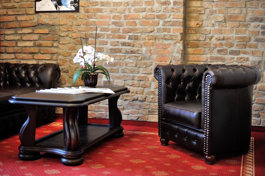 Hotel Centrum Sosnowiec Ngoại thất bức ảnh