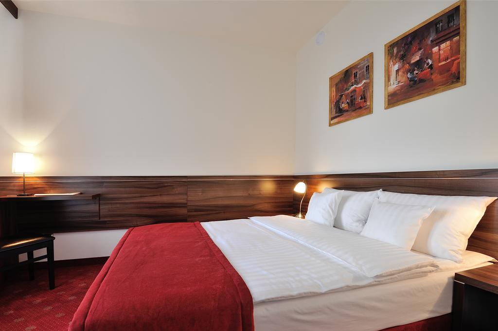 Hotel Centrum Sosnowiec Phòng bức ảnh