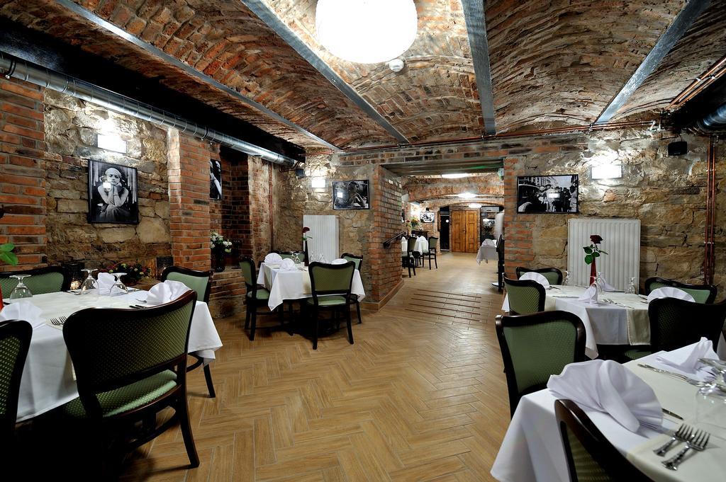 Hotel Centrum Sosnowiec Ngoại thất bức ảnh