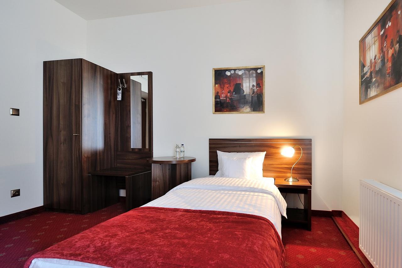 Hotel Centrum Sosnowiec Ngoại thất bức ảnh
